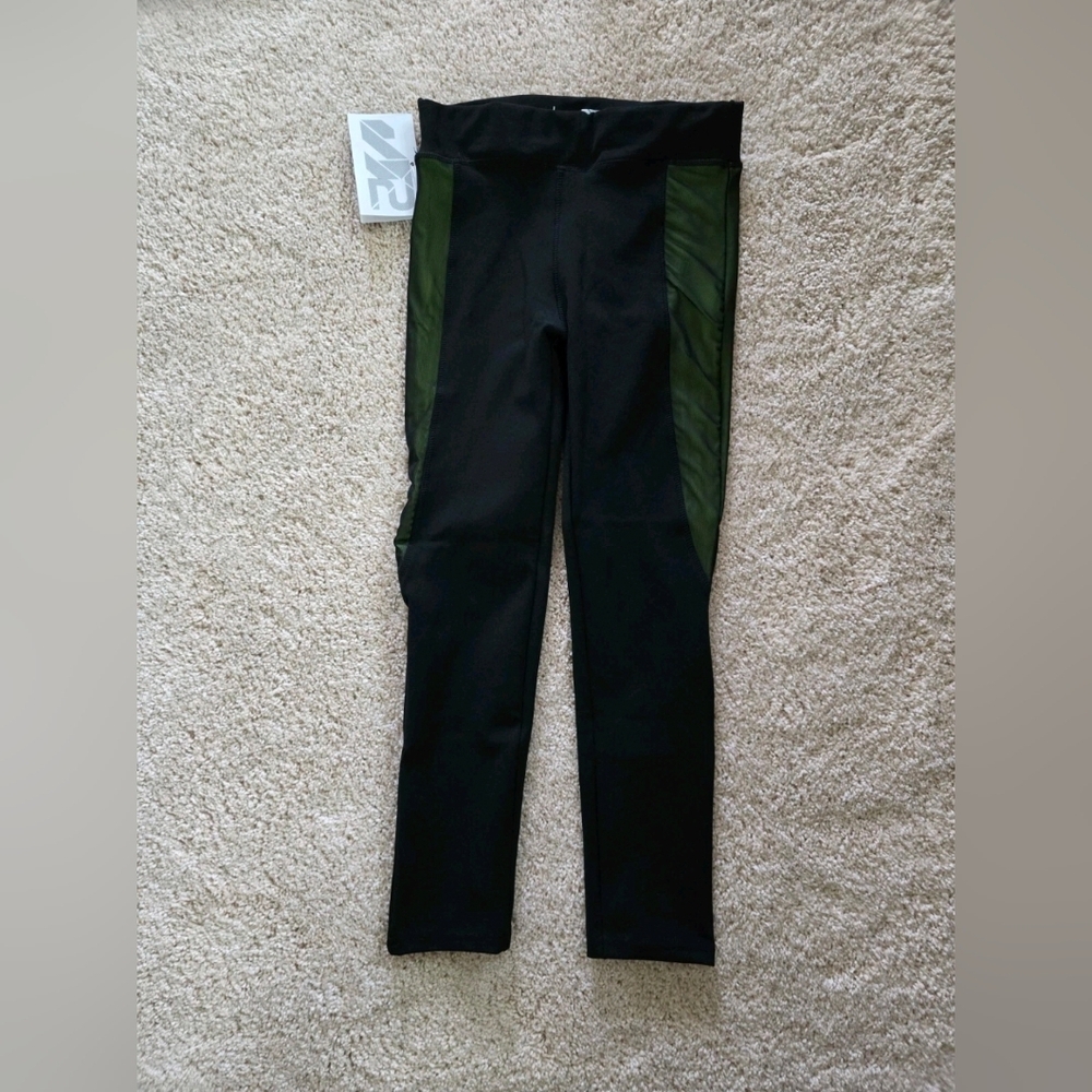 NEW S2 SPORTSWEAR Womens Size Small Leggings Black And Green Cropped